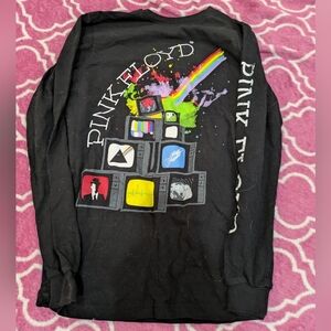🦋5/25$ Pink Floyd Black Long Sleeve Tee with Rainbow TV Stack Graphic